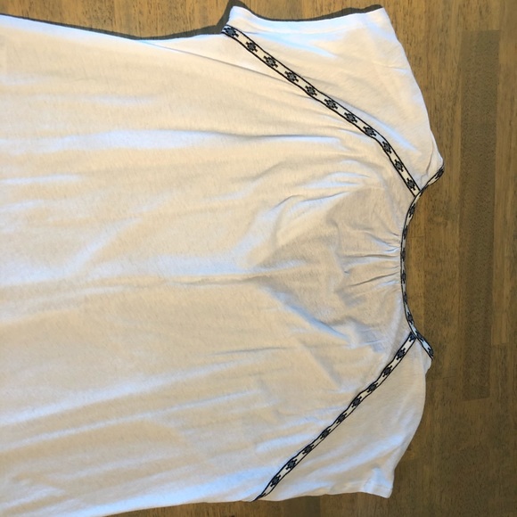 Madewell Top with Accent Border - Picture 5 of 6